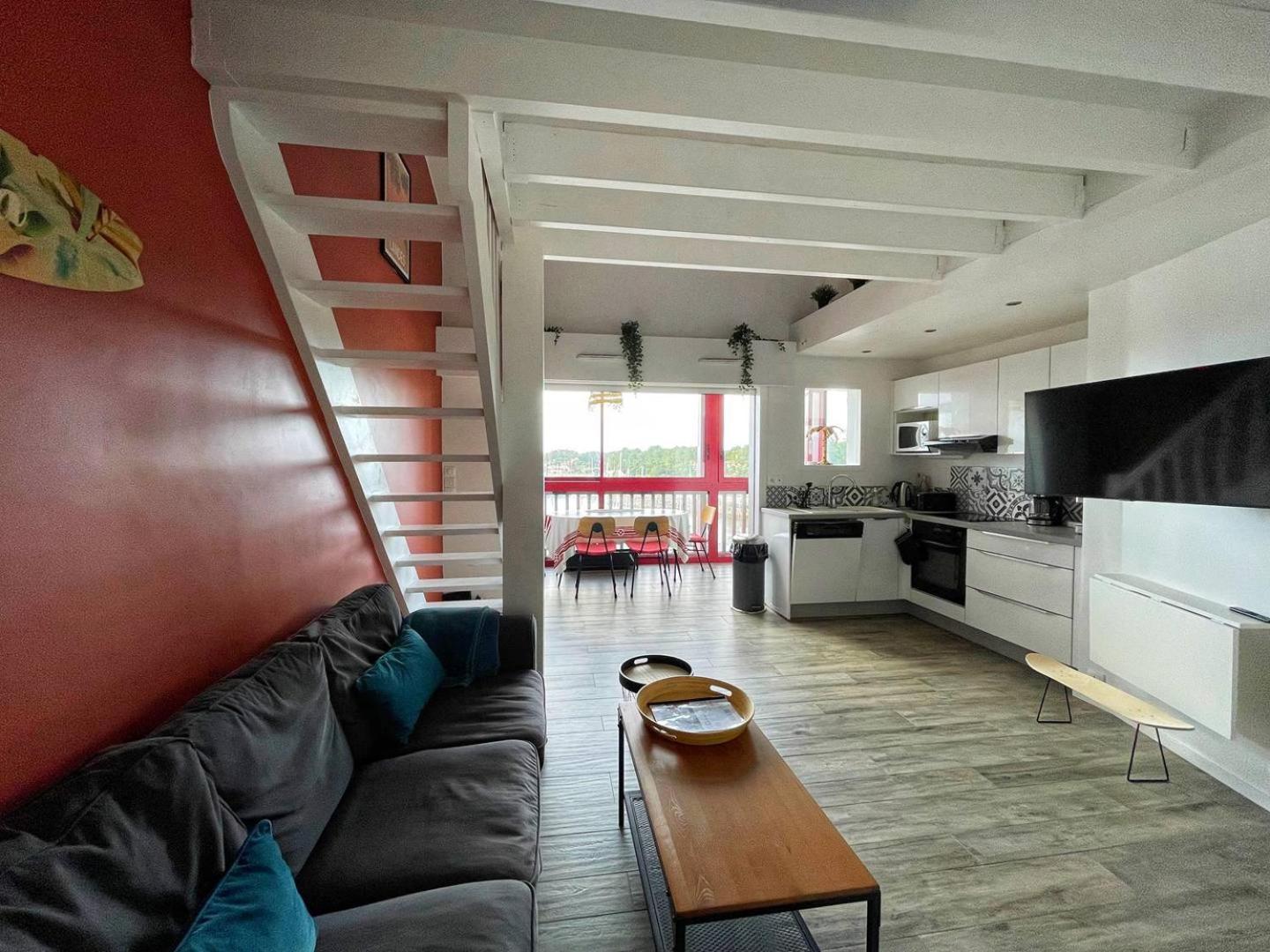 Port Sud - T3 En Duplex Avec Vue Panoramique Sur Le Port De Capbreton Appartement Buitenkant foto